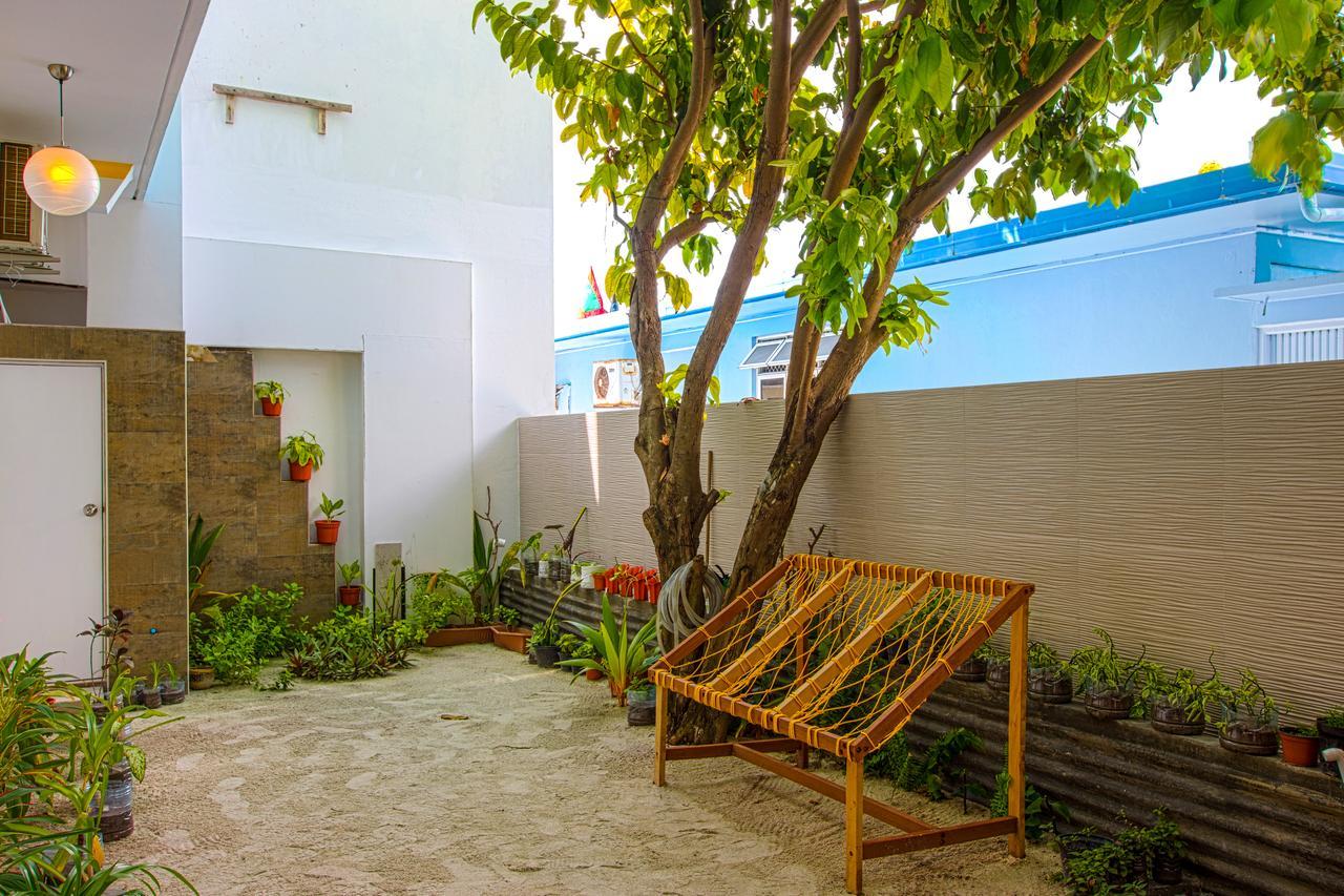 Select Village Maafushi Esterno foto