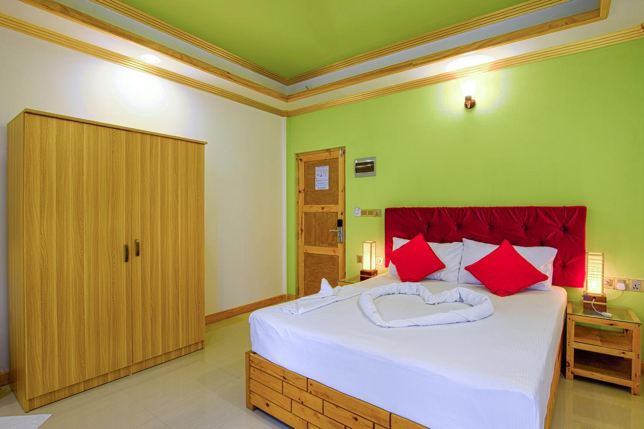 Select Village Maafushi Esterno foto