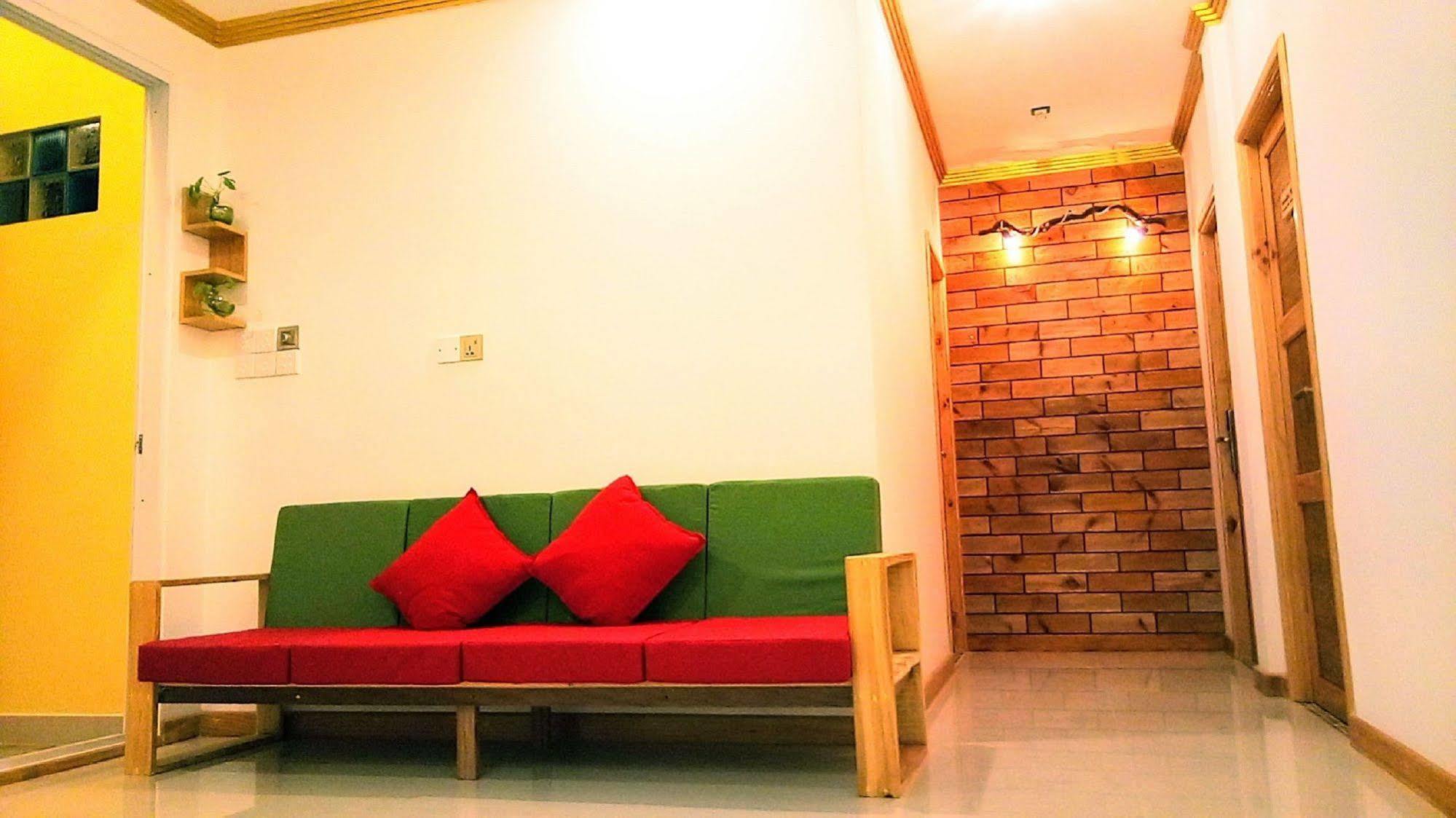 Select Village Maafushi Esterno foto