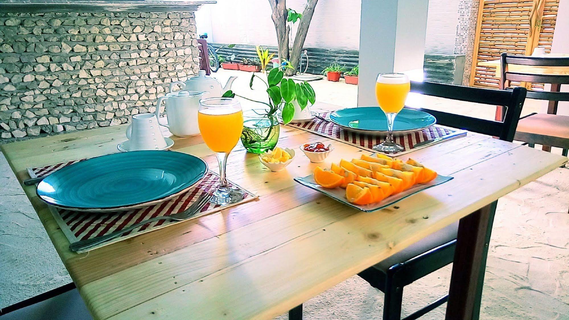 Select Village Maafushi Esterno foto